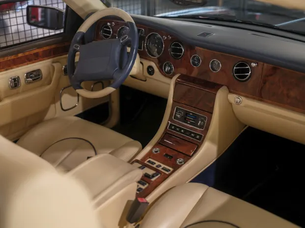 Casino Jackpot Village Aplicación Android/iOS